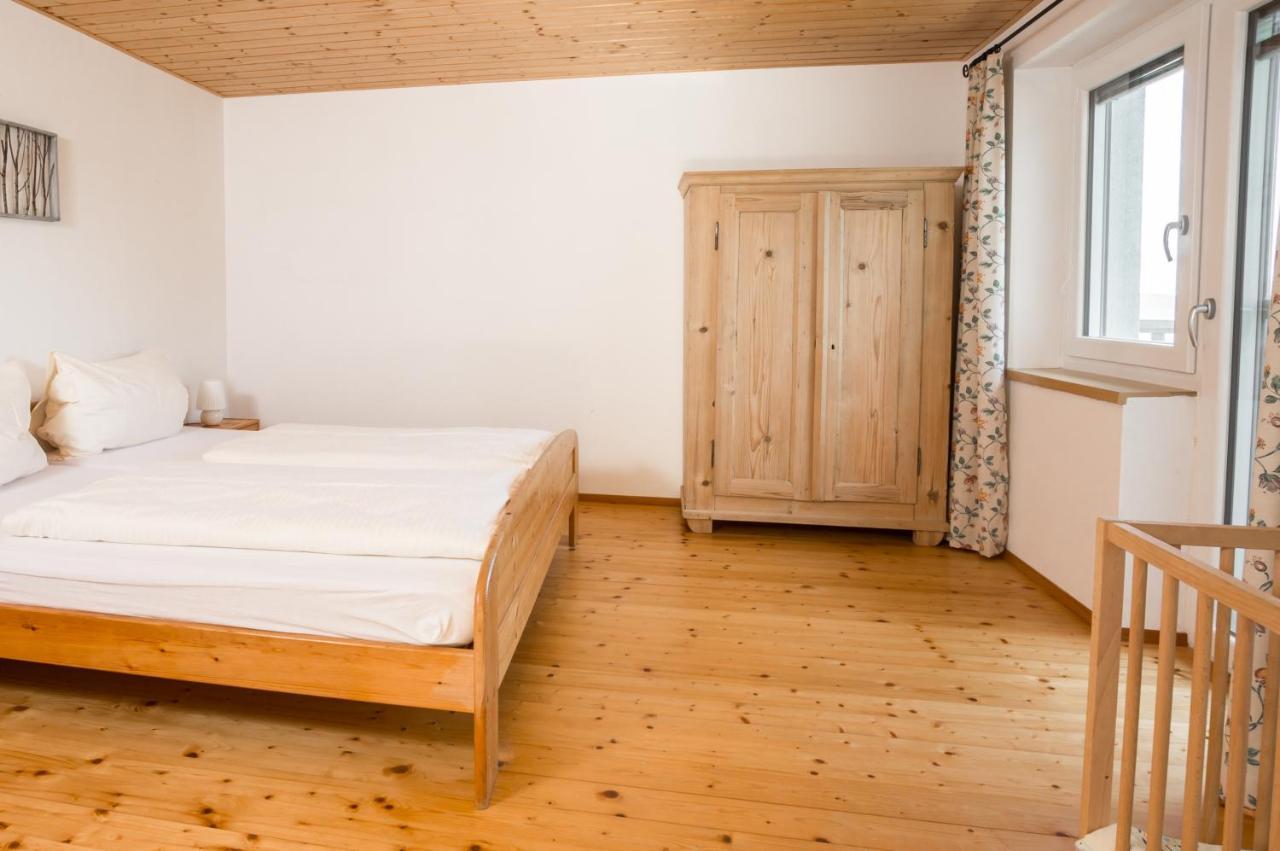 Familienferienhof Stabauer Zell am Moos Exterior photo